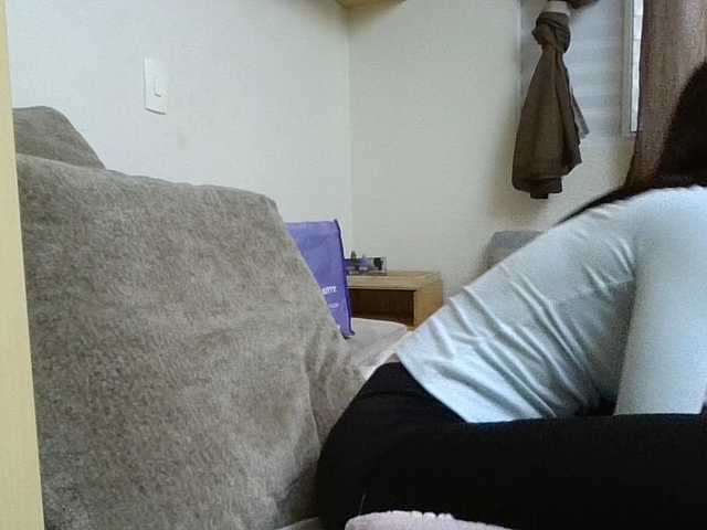 GabriellaManhas live cam on BongaCams