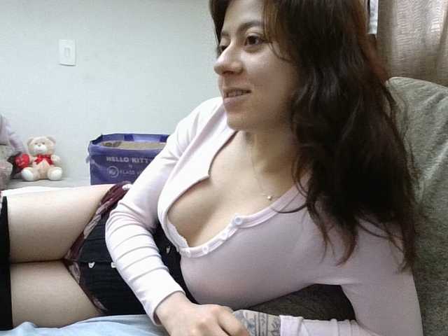 GabriellaManhas live cam on BongaCams