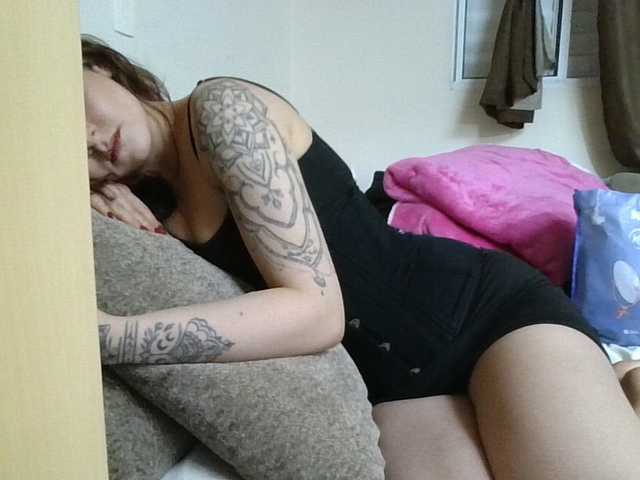 GabriellaManhas live cam on BongaCams
