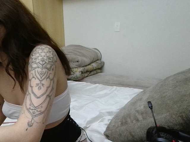 GabriellaManhas live cam on BongaCams