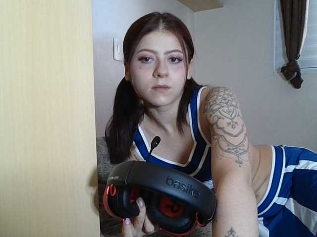 GabriellaManhas webcam