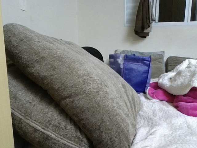 GabriellaManhas live cam on BongaCams