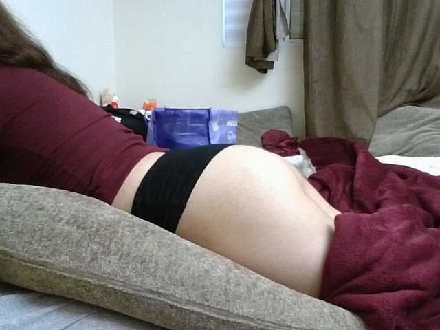 GabriellaManhas live cam preview