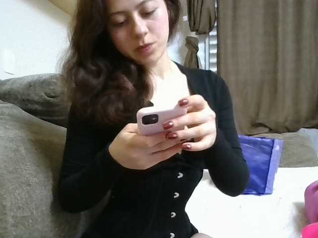 GabriellaManhas live cam preview