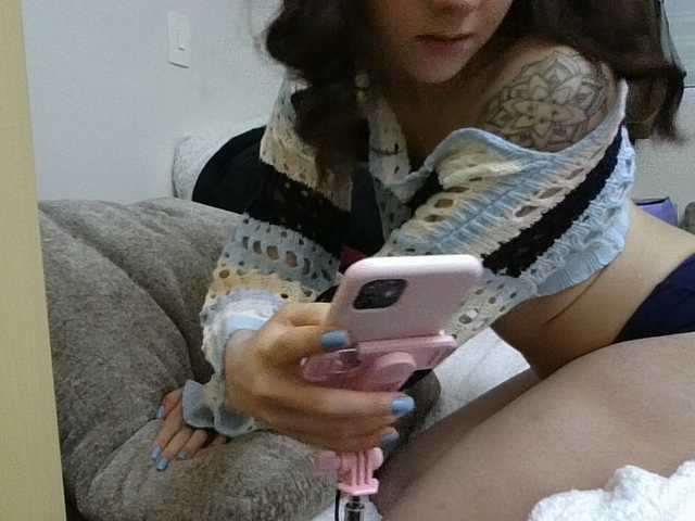 GabriellaManhas live cam on BongaCams