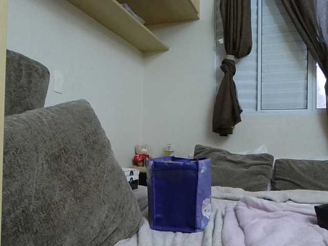GabriellaManhas live cam on BongaCams