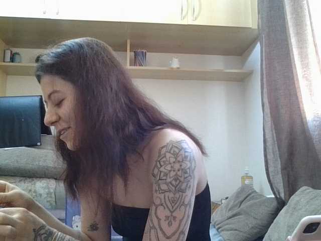 GabriellaManhas live cam on BongaCams