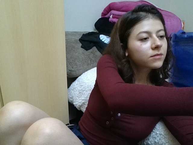 GabriellaManhas live cam preview