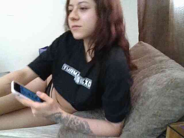 GabriellaManhas webcam