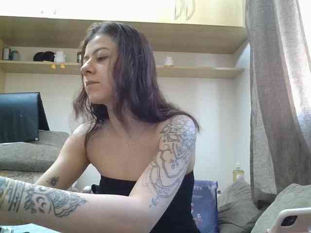 GabriellaManhas GabriellaManhas