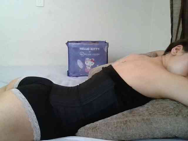 GabriellaManhas webcam