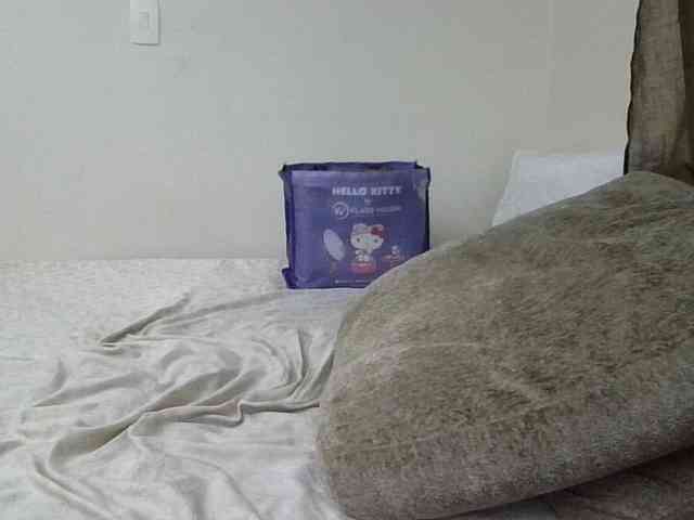 GabriellaManhas webcam