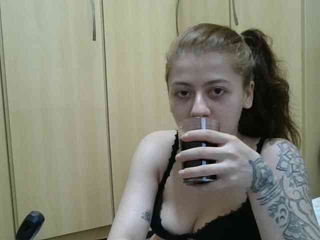 Modelo: GabriellaManhas