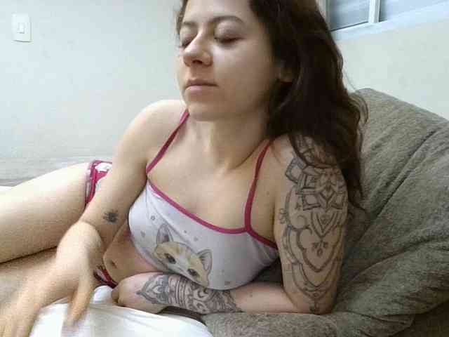 GabriellaManhas webcam