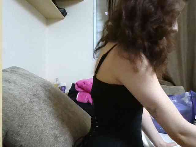 GabriellaManhas webcam