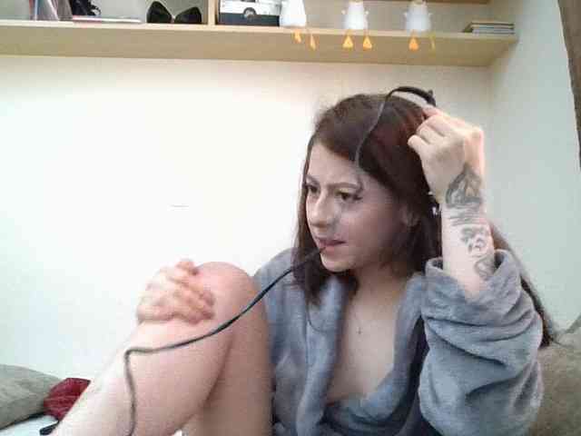 GabriellaManhas webcam