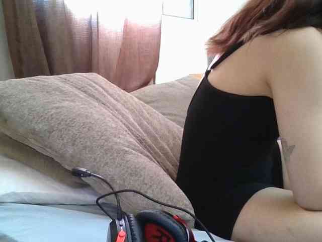 GabriellaManhas webcam