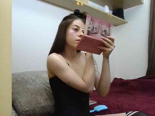 GabriellaManhas webcam
