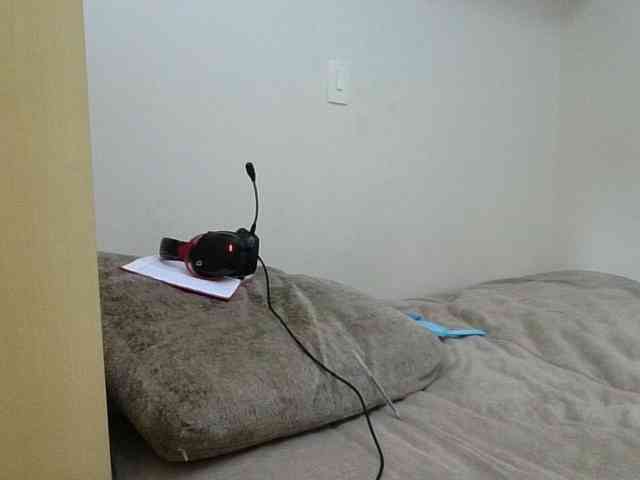 GabriellaManhas webcam