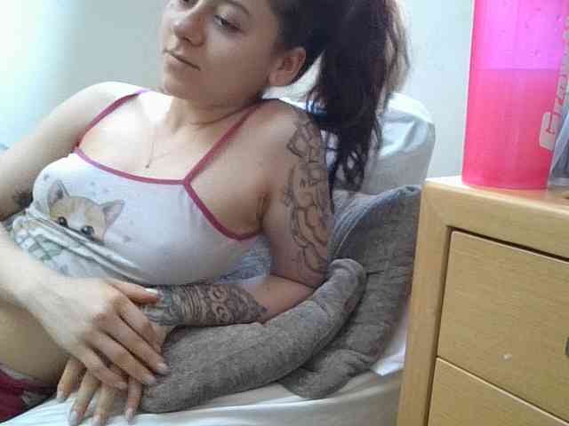GabriellaManhas webcam