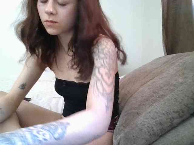 GabriellaManhas webcam