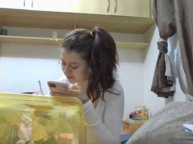 GabriellaManhas webcam