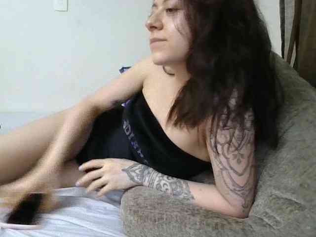GabriellaManhas webcam