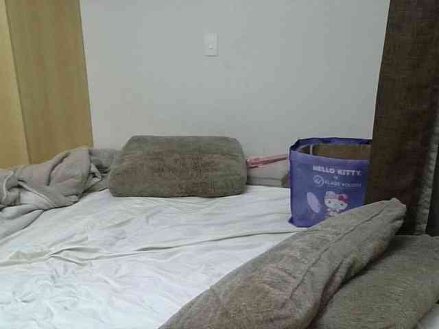 GabriellaManhas webcam