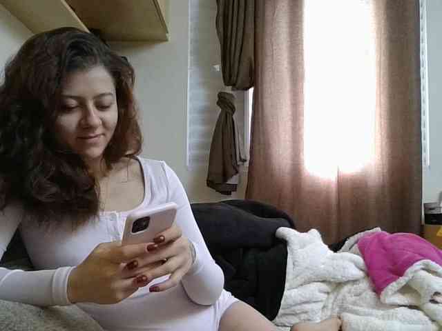 GabriellaManhas webcam