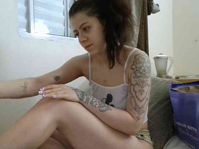 GabriellaManhas webcam