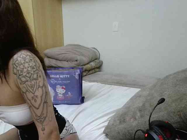GabriellaManhas webcam