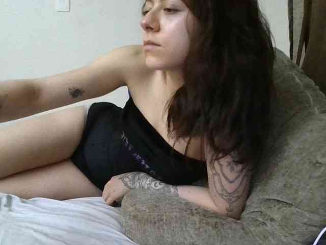 GabriellaManhas webcam