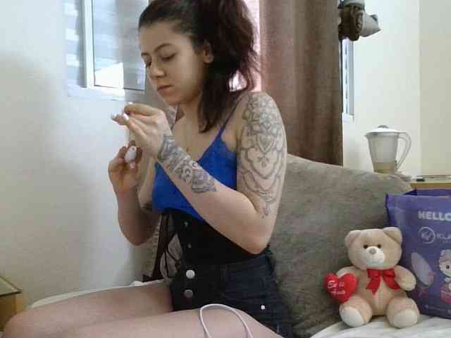 GabriellaManhas webcam