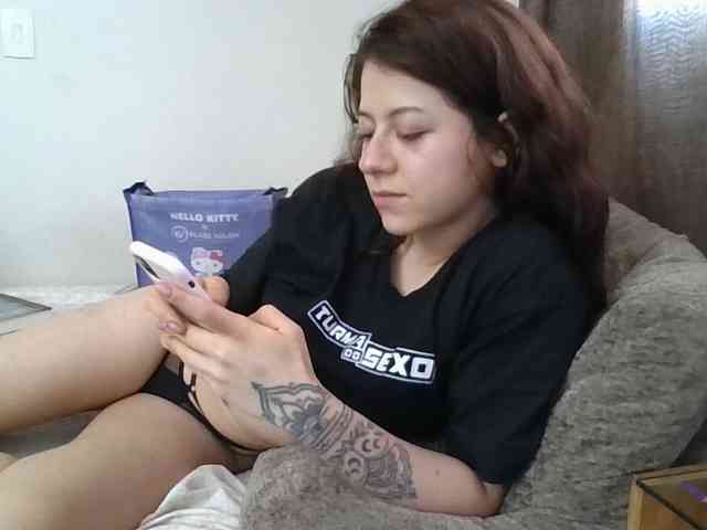GabriellaManhas webcam