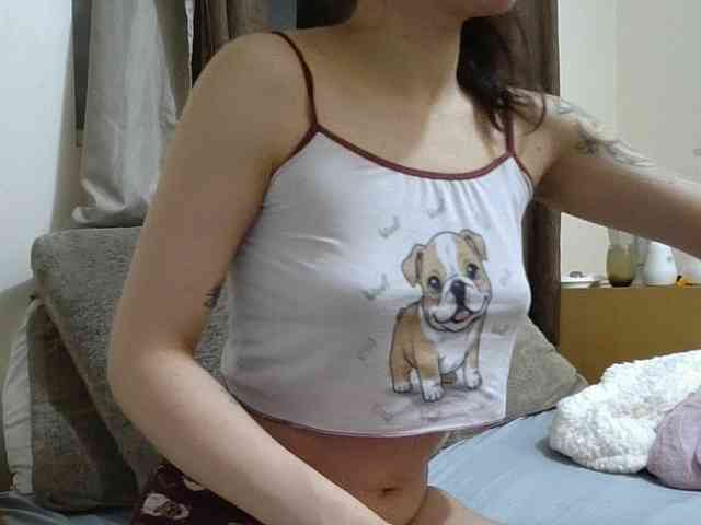 GabriellaManhas webcam