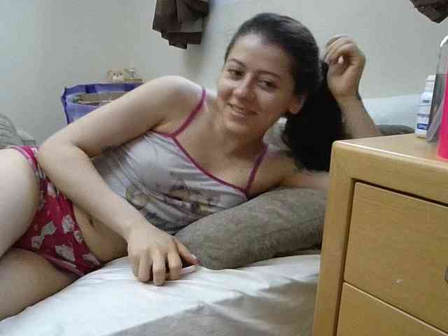 GabriellaManhas webcam