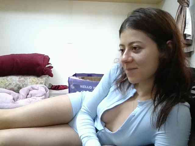 GabriellaManhas webcam