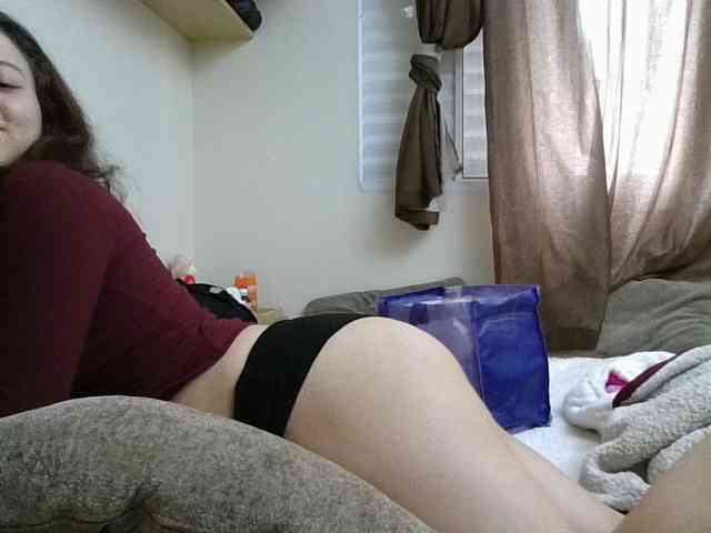 GabriellaManhas webcam