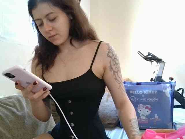 GabriellaManhas webcam