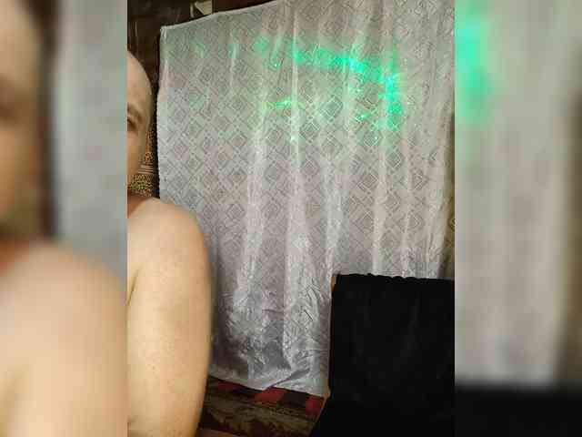 _-DiA-ViK-_ webcam