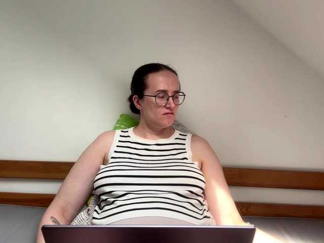 SofiaPleasure live webcam show