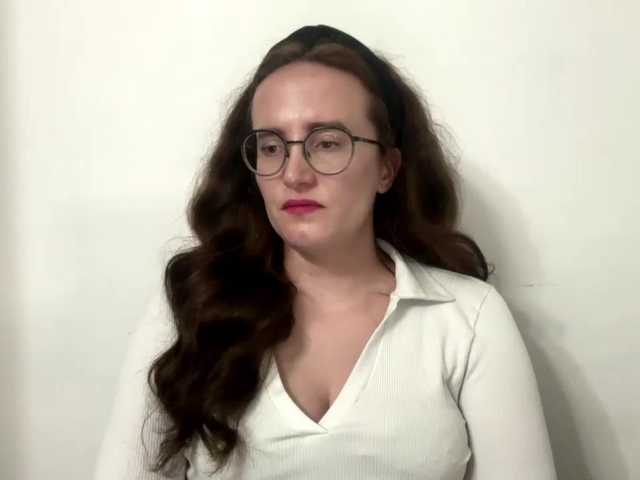 SofiaPleasure live cam preview