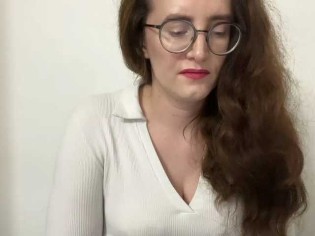 SofiaPleasure, en vivo ahora en BongaCams