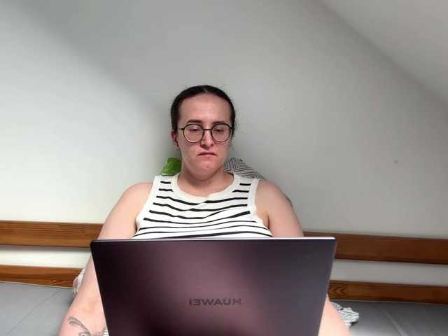 SofiaPleasure live webcam show