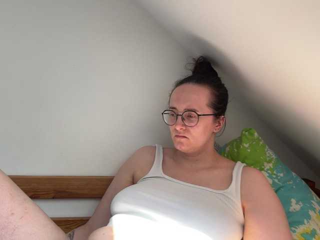 SofiaPleasure live webcam show