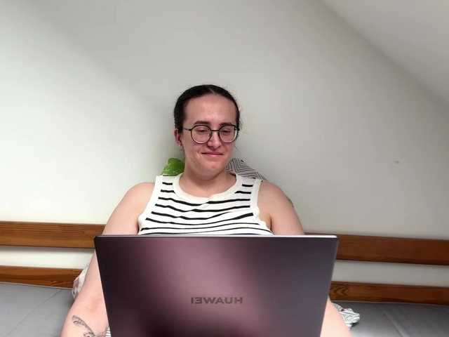 SofiaPleasure live webcam show