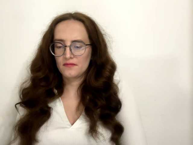 SofiaPleasure live cam preview