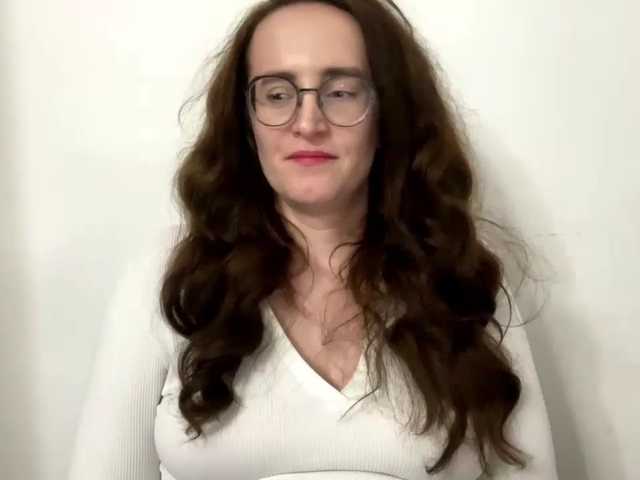 SofiaPleasure live cam preview