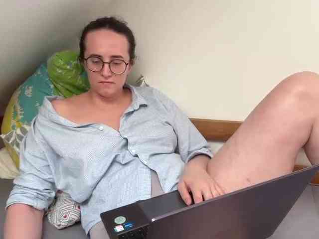 SofiaPleasure webcam