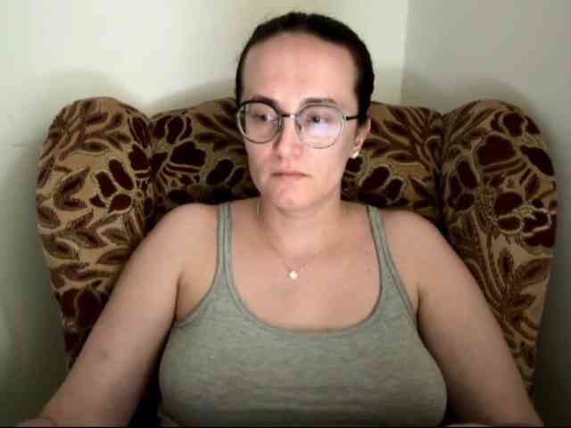 SofiaPleasure webcam